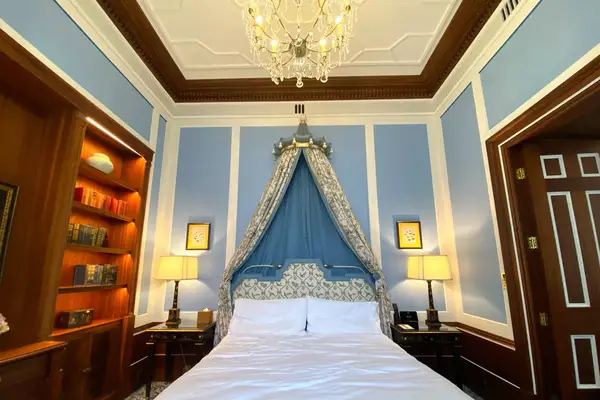 Belgravia suite interior at The Lanesborough London