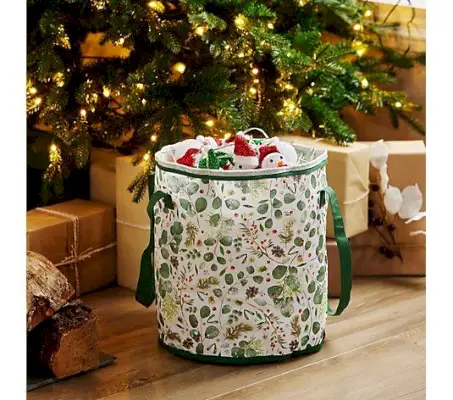 Sara Davies Light Strand Storage