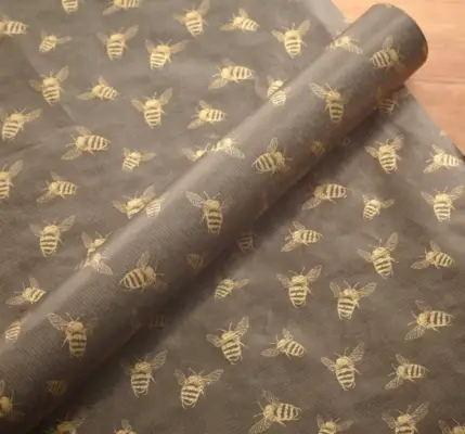 34th Street Christmas Carrot Wrapping Paper Set