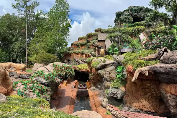 Tiana Bayou Adventure ride 