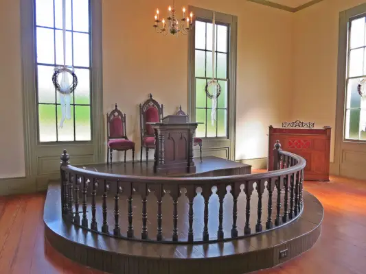 Wood, Window, Interior design, Floor, Room, Property, Hardwood, Flooring, Wood stain, Glass, 