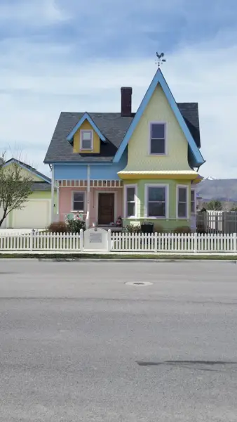 real life up house in utah