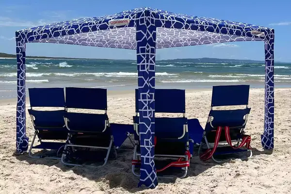 Closeup of the interior of the Oileus XL Beach Tent
