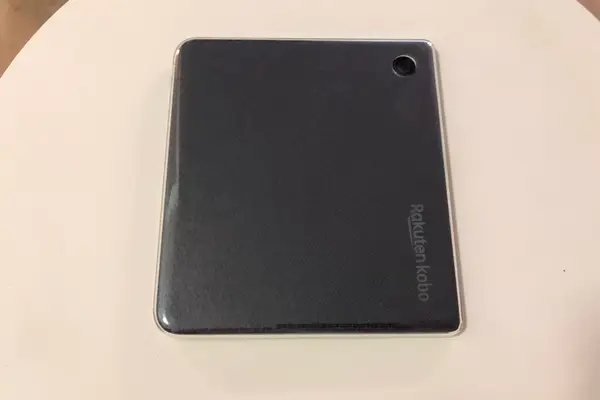 Kobo Libra Colour face down on a white surface