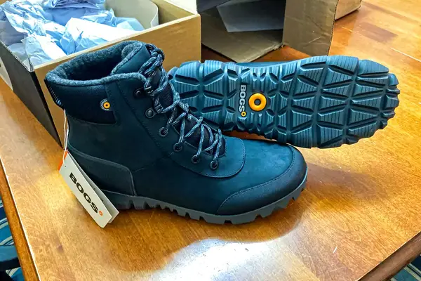 A pair of Bogs Arcata Urban Leather Mid Men