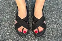 Person wearing Vivaia Arch Pro AdaptAll Sandals (Pamela).