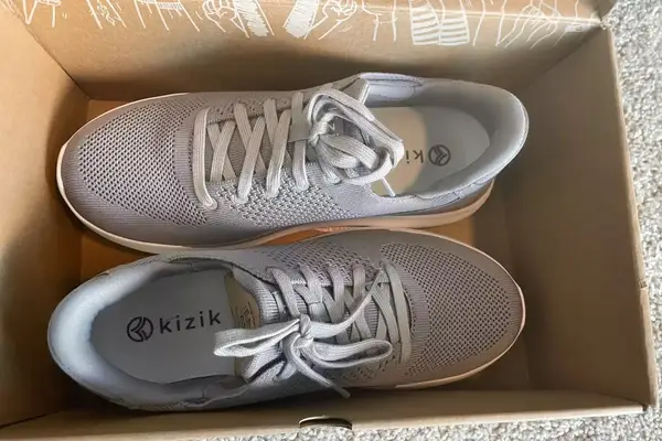 An overhead view of the Orthofeet Women