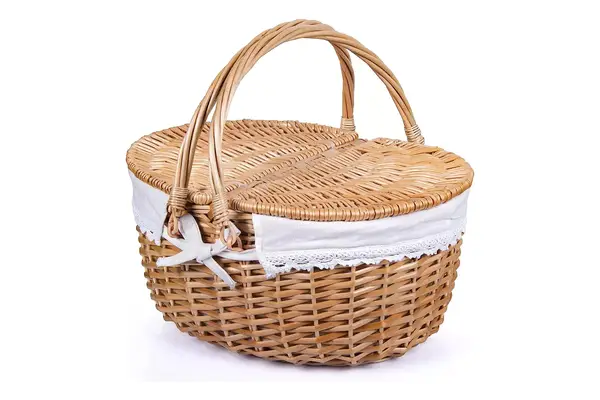 Rurality Wicker Picnic Basket With Lid and Handle