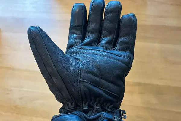 A person wearing the DAY WOLF Rechargeable electric gloves