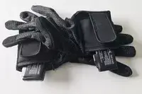 SAVIOR HEAT Heated Glove Liners during charging