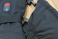 A close-up of the clips on the Snow Deer Heated Mittens