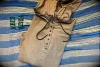 A close-up of the Hikerkind Trail Sun Hoodie 01