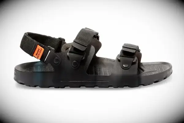 A person wears the Dockers Men