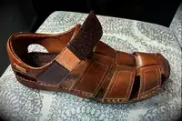 The open top strap on the PIKOLINOS Men