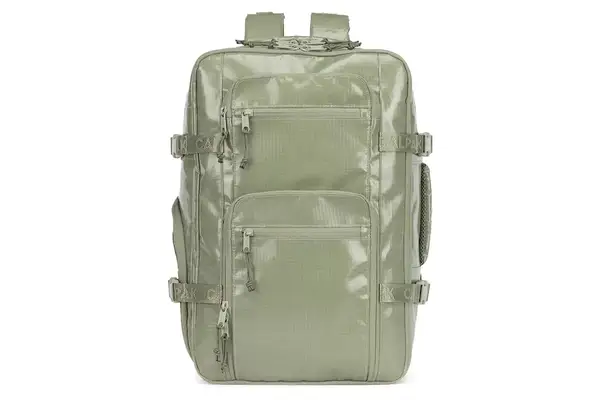 Terra 26L Laptop Duffel Backpack in Juniper
