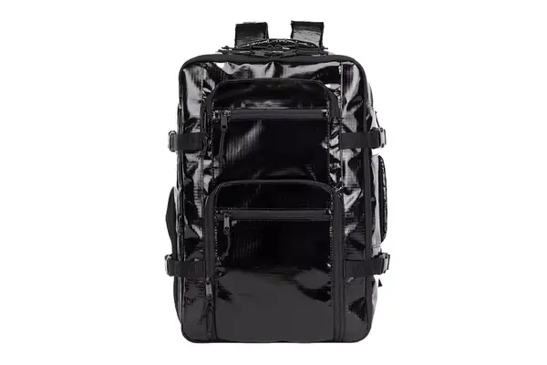 Terra 26L Laptop Duffel Backpack in Obsidian