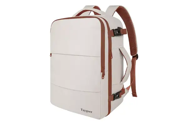 Taygeer Backpack for Women, College Backpack with Laptop Compartment & Shoe Pouch, 35l Travel Laptop Mochila Carry On Luggage, Airline Approved Personal Item Bag For Weekender Gym Hiking, Khaki White