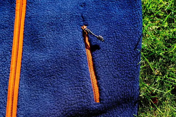 The zippered pocket on the Fjallraven Men’s Vardag Pile Fleece Vest