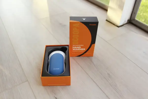 Someone wearing a pair of sunglasses