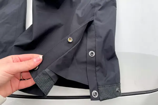 A person lifts the bottom of the Backcountry CrestCarver Men