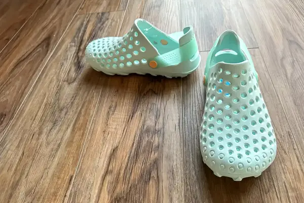 A pair of Columbia Women