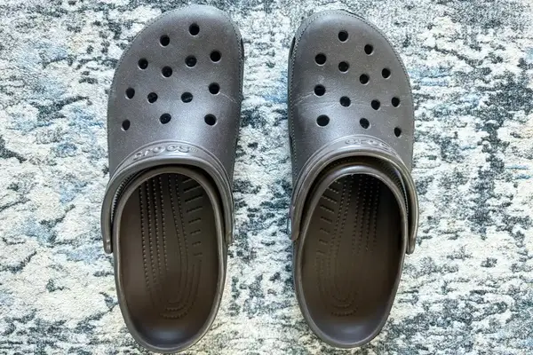 An overhead view of a pair of Crocs Classic Clogs