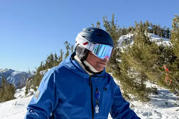 A person wearing the 100 Percent Snowcraft Hiper Goggles while skiing