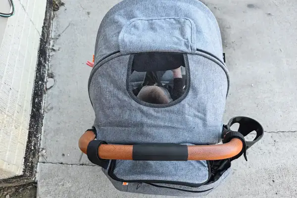 An overhead view of the Zoe The Traveler Stroller