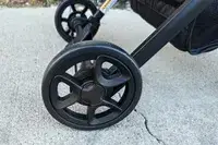 The wheels on the Zoe The Traveler Stroller