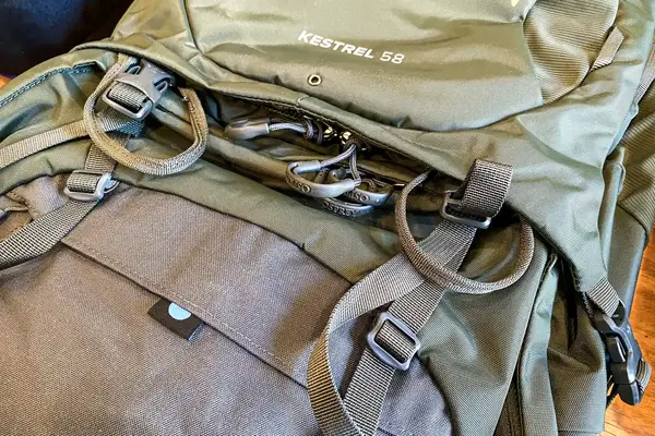 Close-up of straps and compartments on a Osprey Kestrel 58L Men