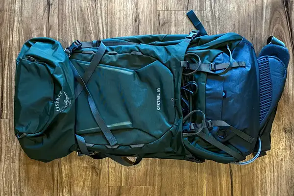 A Osprey Kestrel 58L Men