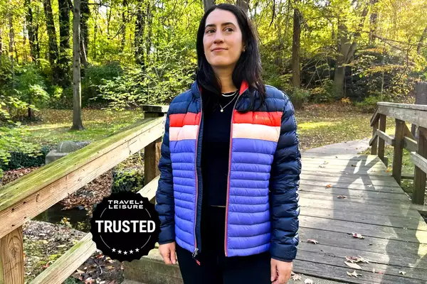 Cotopaxi Fuego Hooded Down Jacket