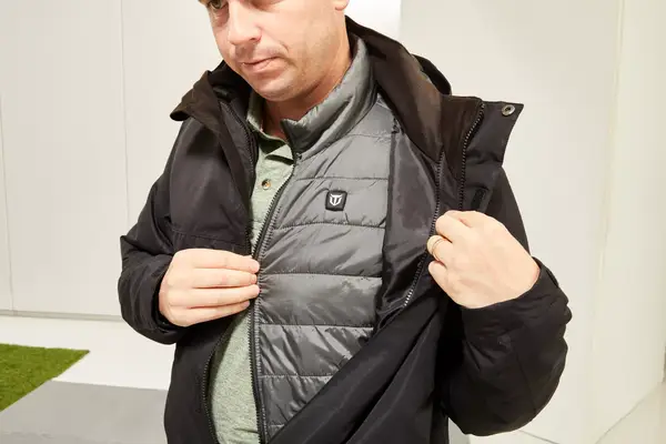 A close-up of the battery pack of the Venture Heat Men