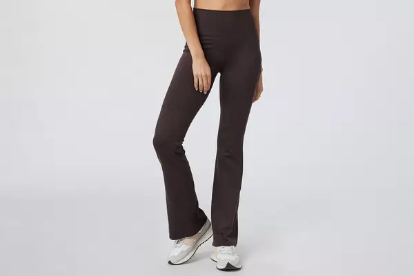 Vuori Halo Slim Flare Leggings
