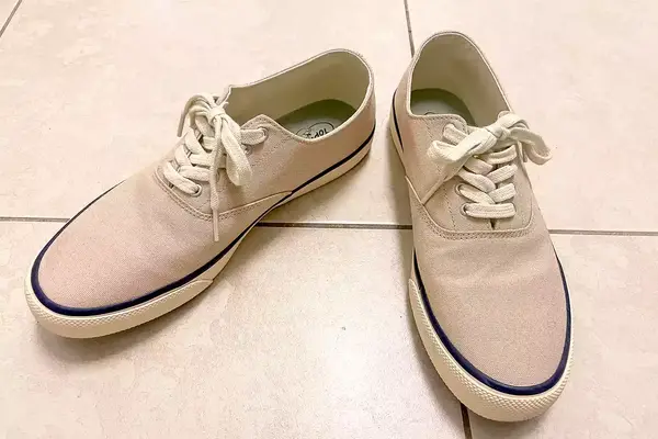 Sperry Unisex Classic CVO Sneakers on a tiled floor