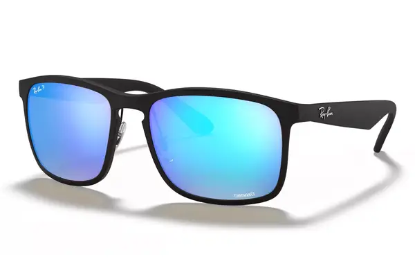 The adjustable strings on the Cotopaxi Women