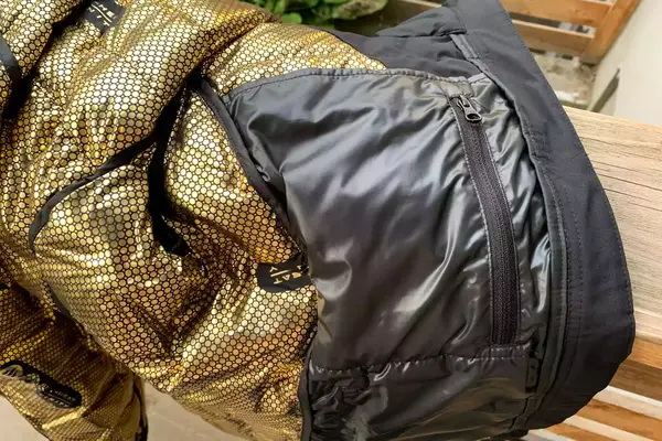 A close-up of the zipper of the Columbia Women