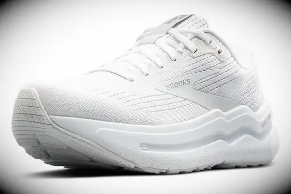 Brooks Women’s Ghost Max 2 Neutral Running & Walking Shoe