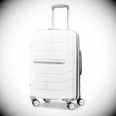 Freeform Carry-On Spinner