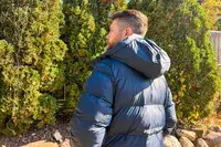 The back of a person wearing the Helly Hansen Men