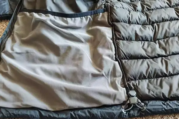 The pocket on the Stio Men