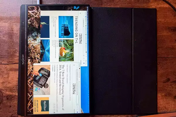 Above view of ARZOPA Portable Monitor.