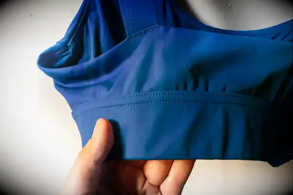 The elastic and stitching on the Sheila Nellie Scoop Bikini Top