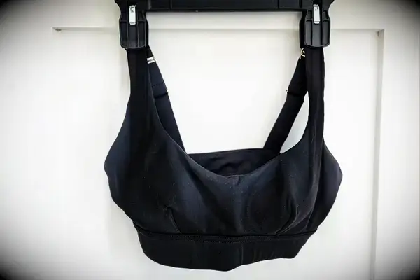 The front of the Sheila Nellie Scoop Bikini Top