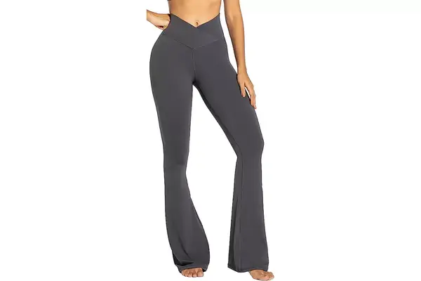 Amazon Sunzel Flare Leggings, Crossover Yoga Pants with Tummy Control, High-Waisted and Wide Leg