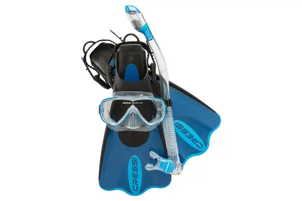 Amazon Cressi Light Weight Premium Travel Snorkel Set