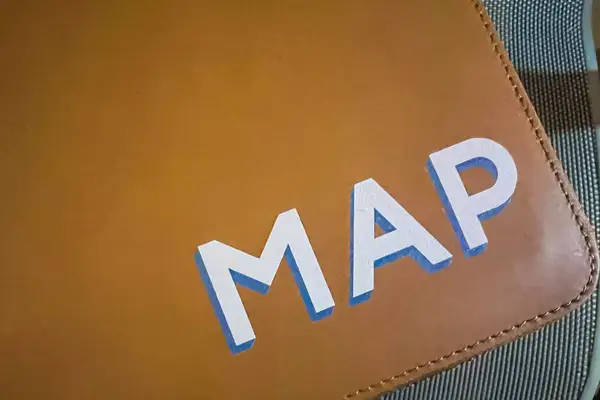 Mark & Graham Essential Tech Folio With Custom Monogram