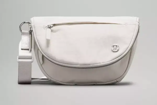 lululemon All Night Festival Bag