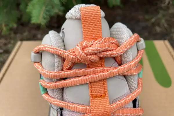 The laces and tongue on the Oboz Womenâs Katabatic Mid Waterproof Hiking Boots