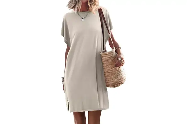 ANRABESS Womenâs Summer Short Sleeve T-Shirt Dress Casual Loose Slit Beach Mini Dress Tunic Top